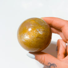 Load image into Gallery viewer, Peach Moonstone • Sphere • P55
