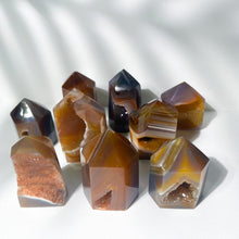 Load image into Gallery viewer, Agate • coffee/brown druzy Agate tower • 100-150g (1pc)
