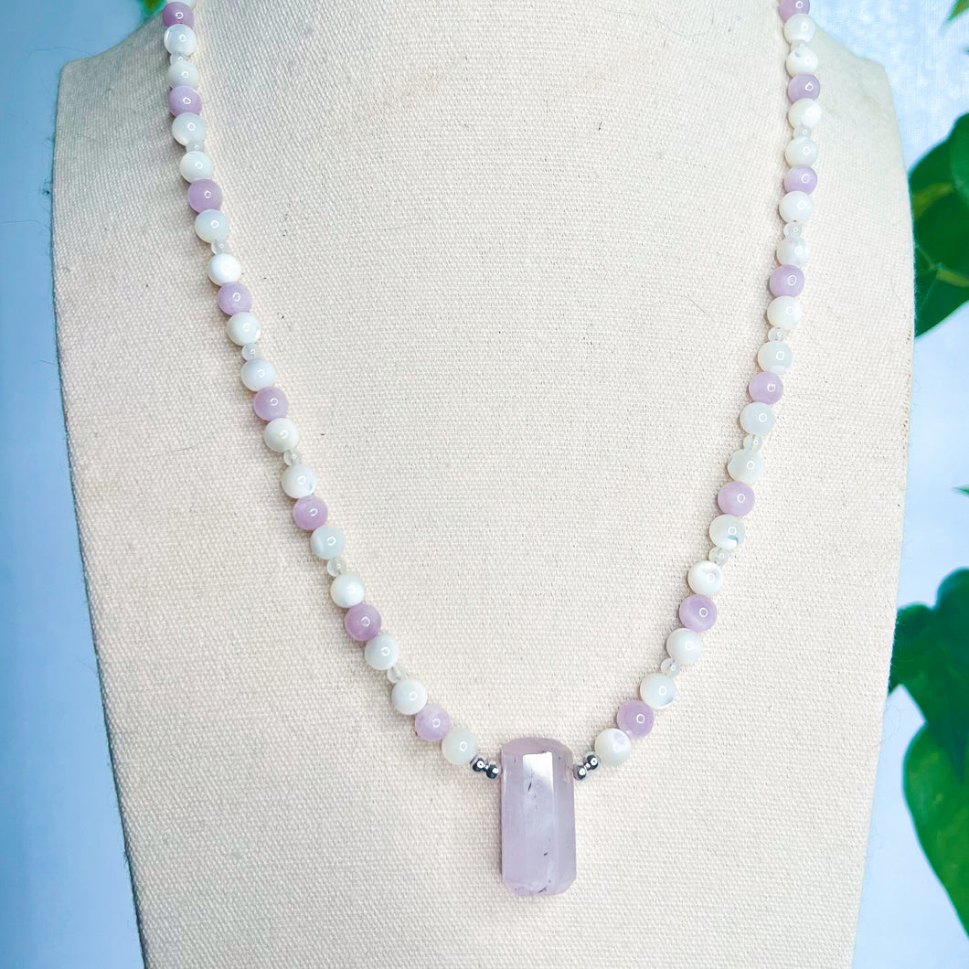 Kunzite x Mother of Pearl x Moonstone • Necklace
