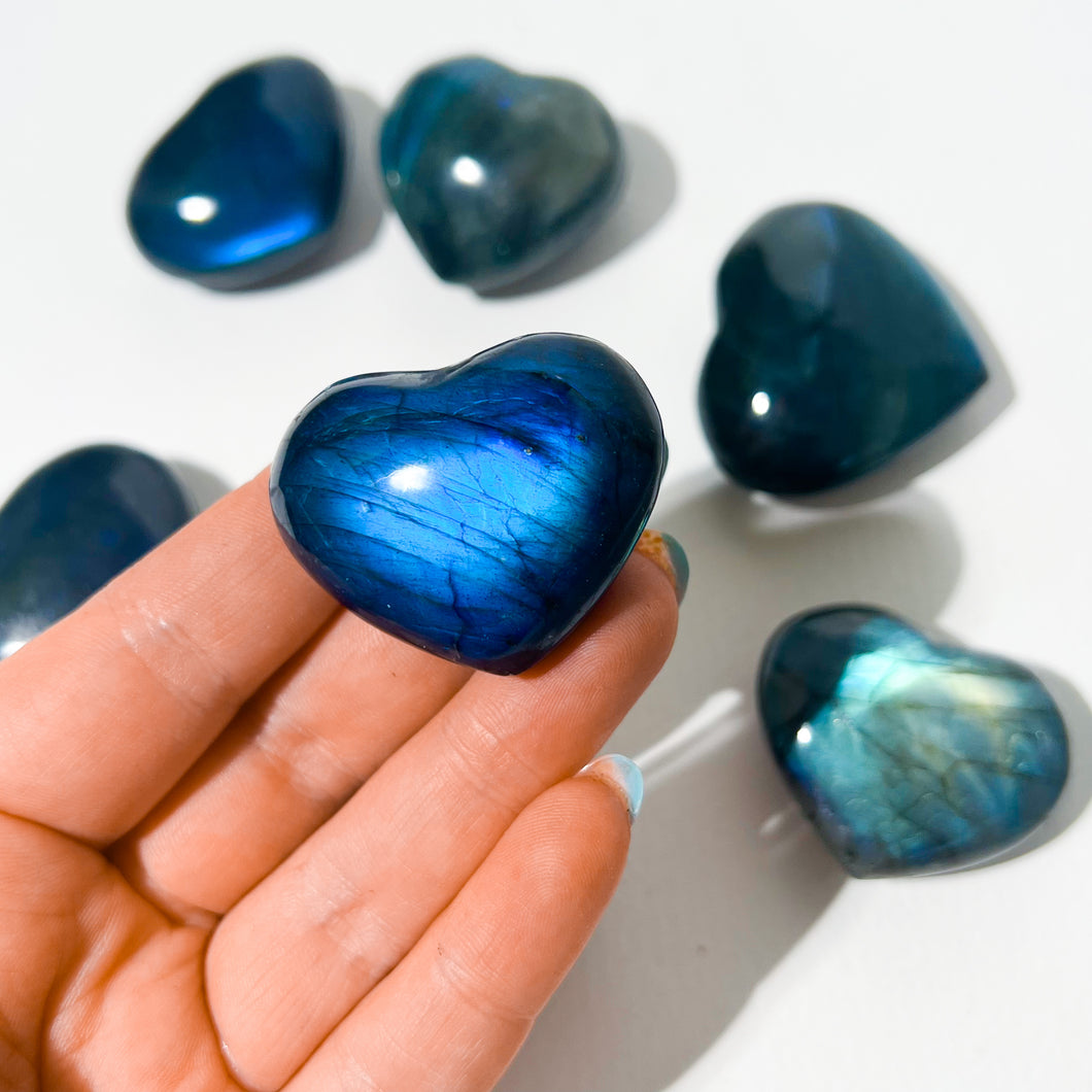 Labradorite • green/blue flash • Heart Carving • Size S